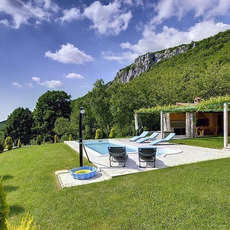 Villa Bella Lupoglav  Exteriér fotografie